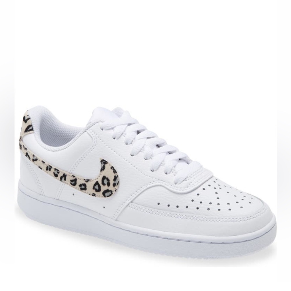 Nike Court Vision Low Sneaker